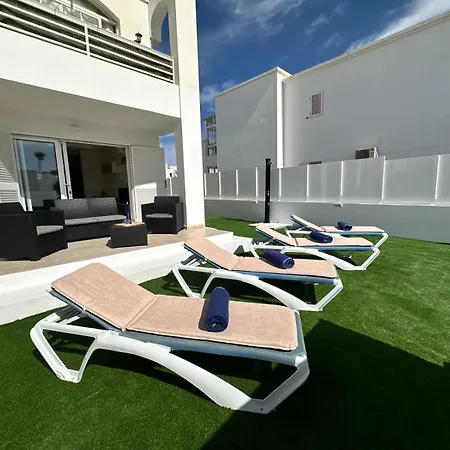 Casa Caleton Blanco Pool And Ferienhaus Puerto del Carmen (Lanzarote)