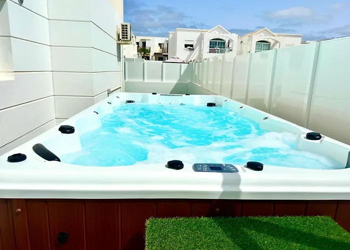 Ferienhaus Casa Caleton Blanco Pool And