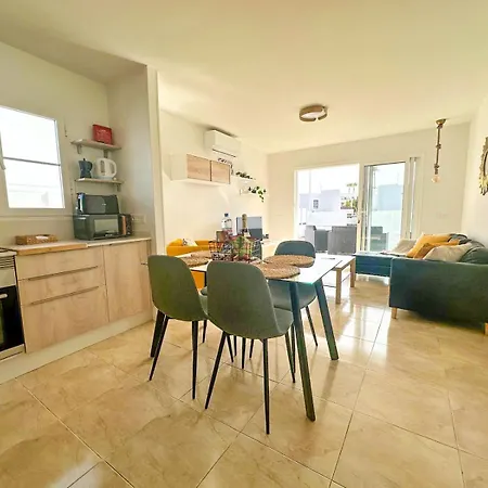 Casa Caleton Blanco Pool And Hébergement de vacances