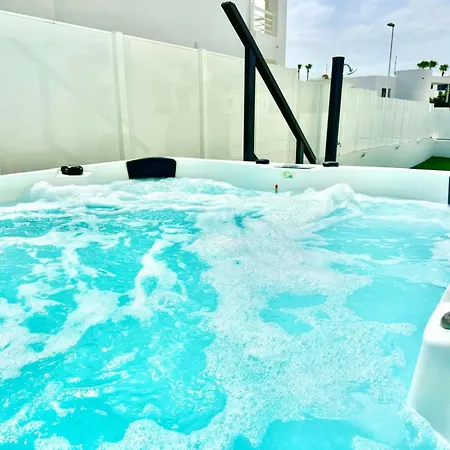 Дом отдыха Casa Caleton Blanco Pool And