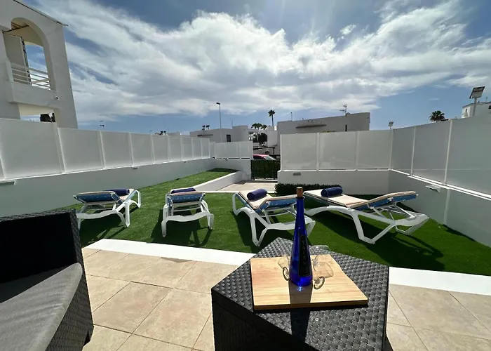 Casa Caleton Blanco Pool And