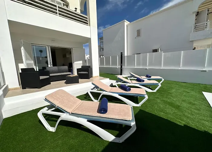 Casa Caleton Blanco Pool And Feriehus Puerto del Carmen (Lanzarote)