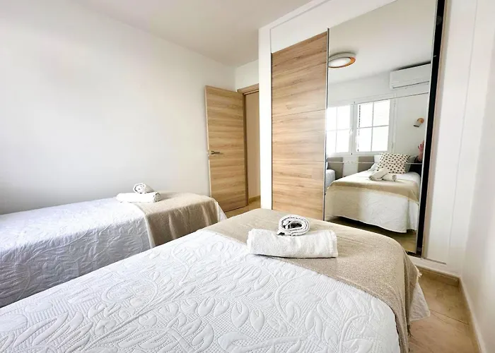 Vakantiehuis Casa Caleton Blanco Pool And Puerto del Carmen (Lanzarote)