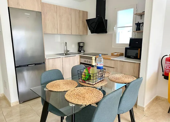 Vakantiehuis Casa Caleton Blanco Pool And